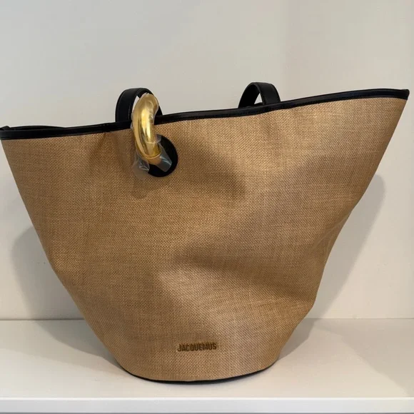 Jacquemus Bambola Tote with Gold Detail - Picture 2 of 6
